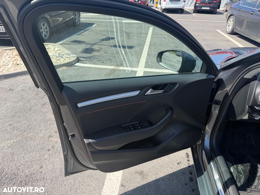 Audi A3 2.0 TDI clean Stronic Ambiente - 17