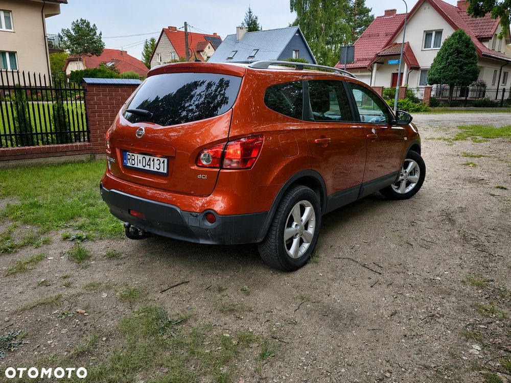 Nissan Qashqai+2 - 3