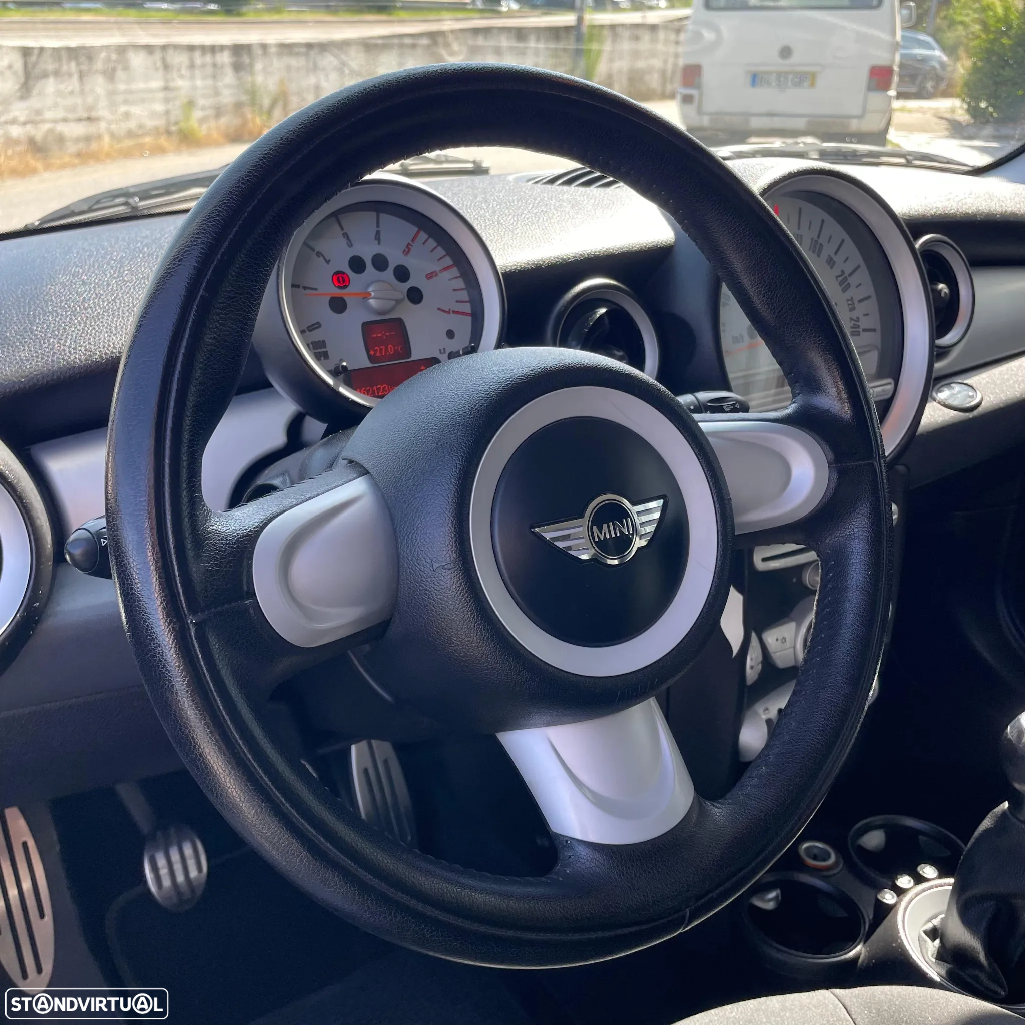 MINI 3 Portas Cooper D - 11