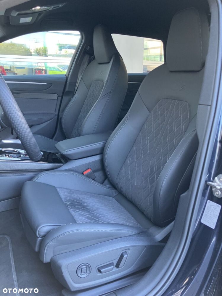 Audi A6 Avant - 14