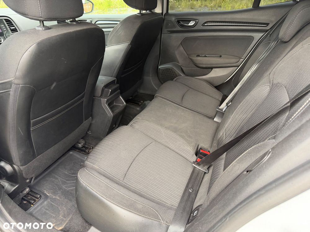 Renault Megane 1.5 dCi Life - 17