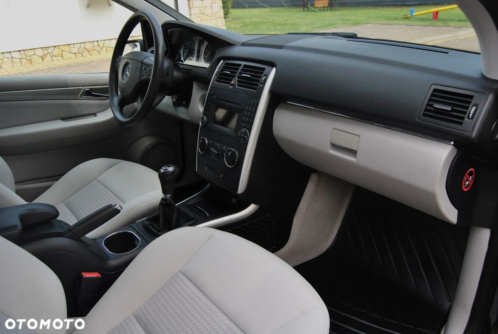 Mercedes-Benz Klasa B 180 CDI EU5 - 7