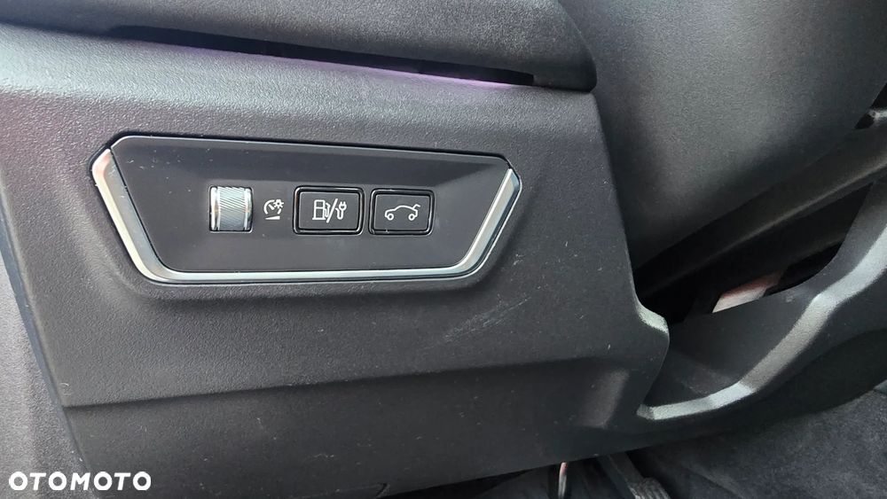 Lynk & Co 01 PHEV - 9