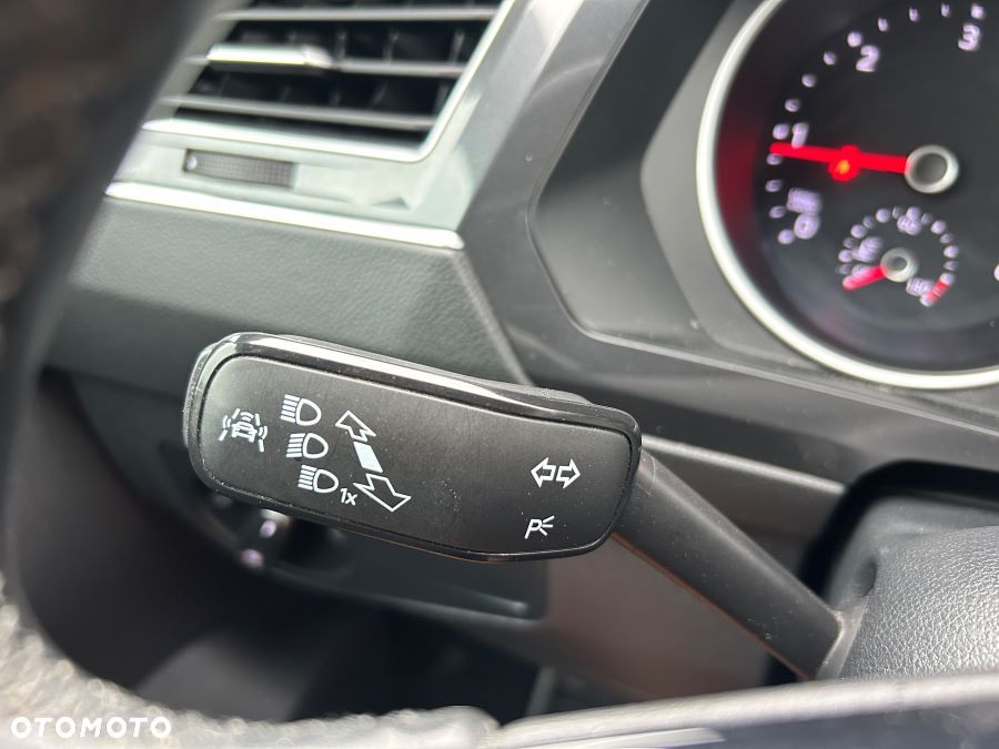 Volkswagen Tiguan 2.0 TDI SCR (BlueMotion Technology) Sound - 33