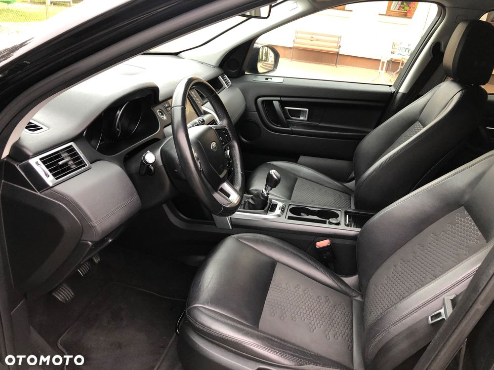Land Rover Discovery Sport - 19