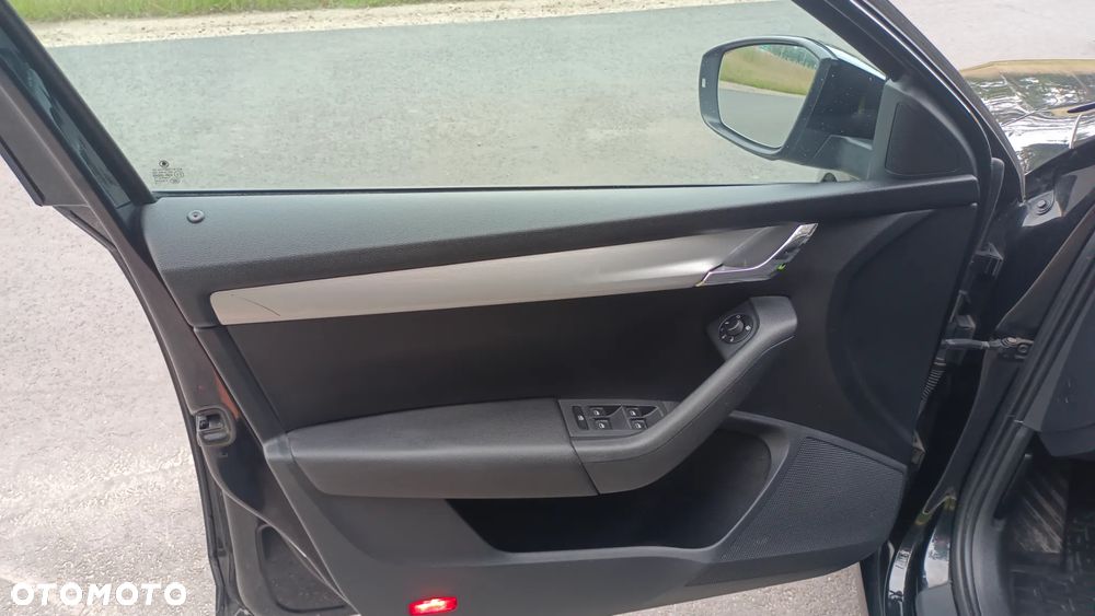 Skoda Octavia 2.0 TDI Elegance - 23