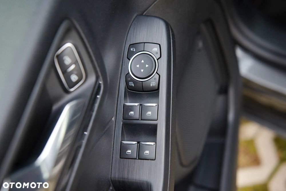 Ford Kuga 2.0 EcoBlue 4x4 ST-LINE - 12