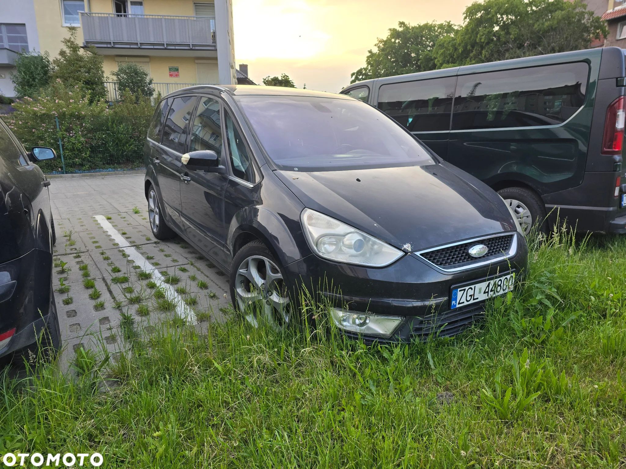 Ford Galaxy - 1