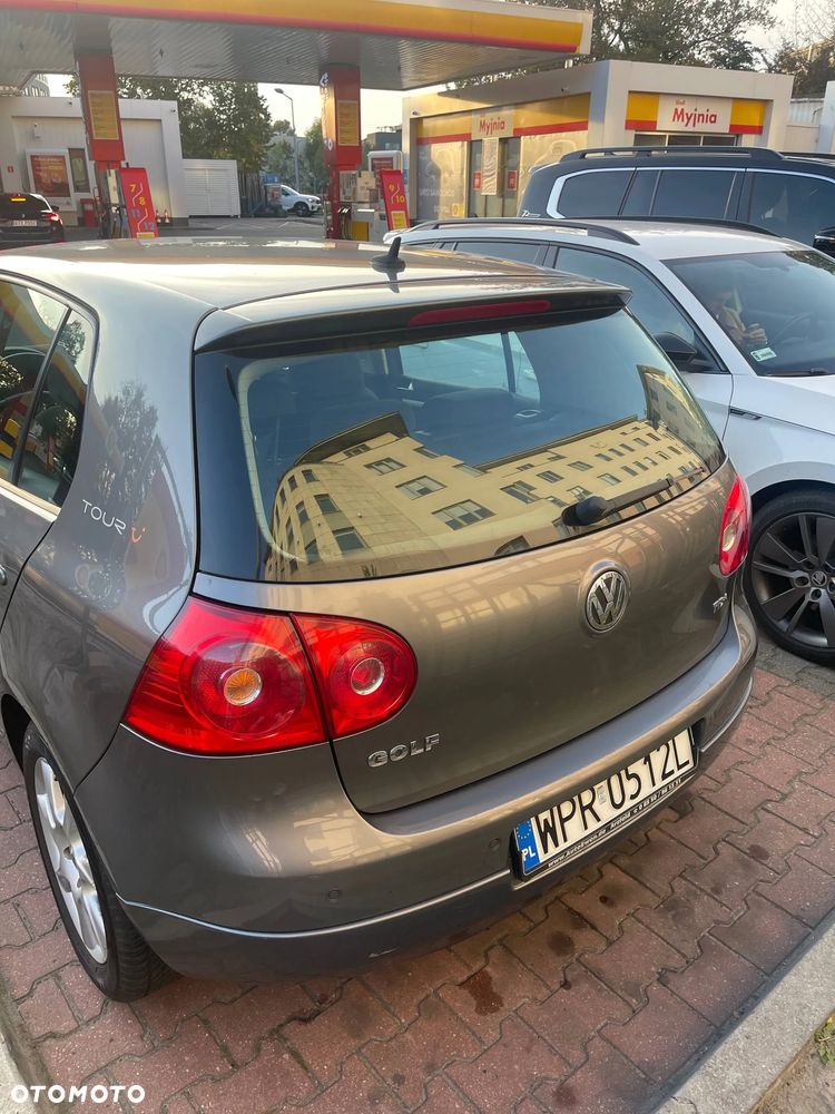 Volkswagen Golf - 4