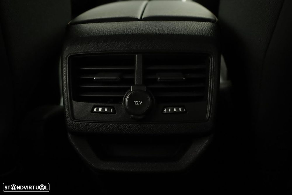 Peugeot 3008 1.6 PureTech GT EAT8 - 25