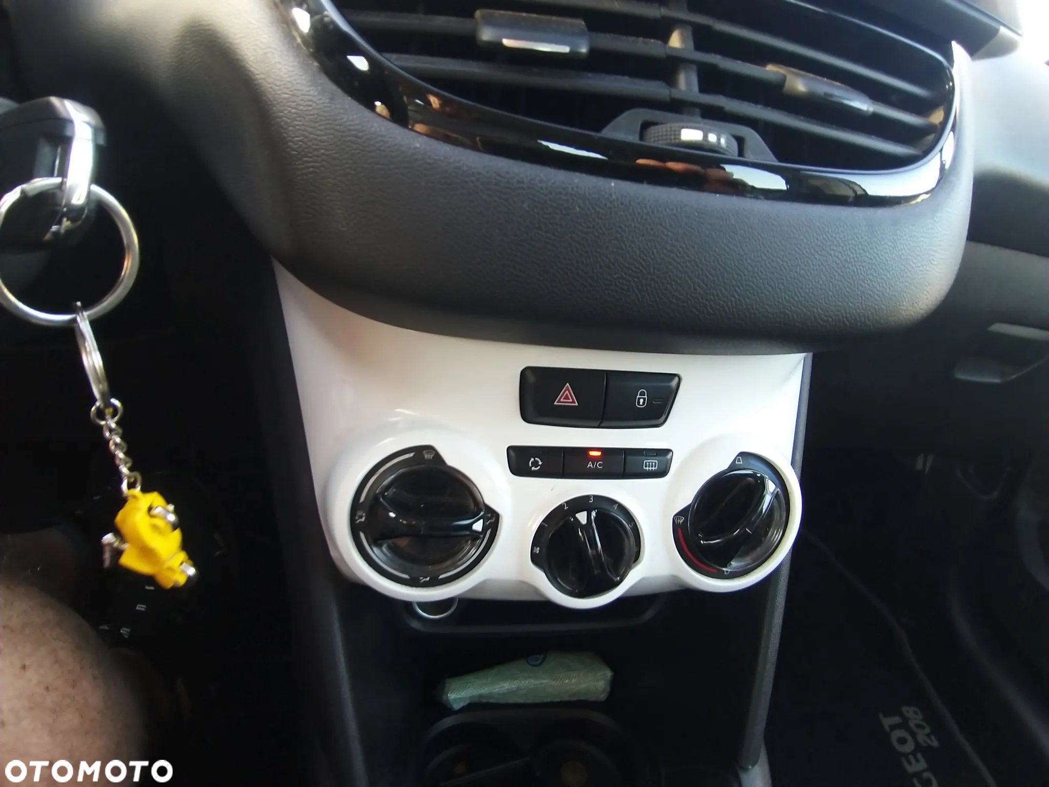 Peugeot 208 PureTech 68 Like - 2