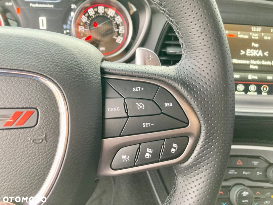 Dodge Challenger 5.7 R/T - 33