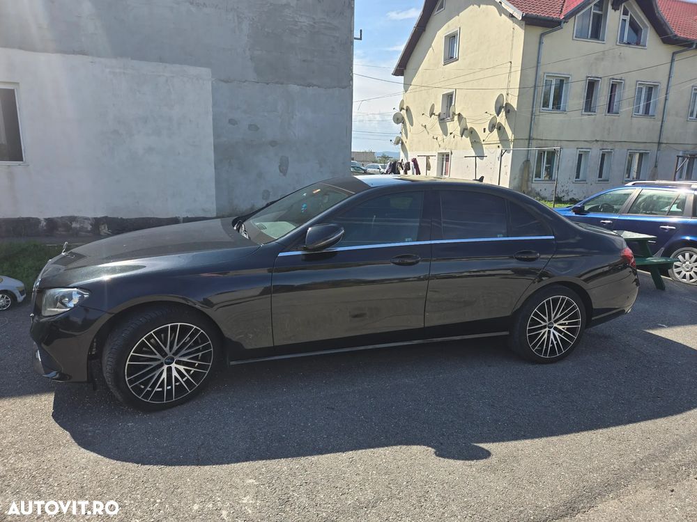 Mercedes-Benz E 200 d Aut. - 9