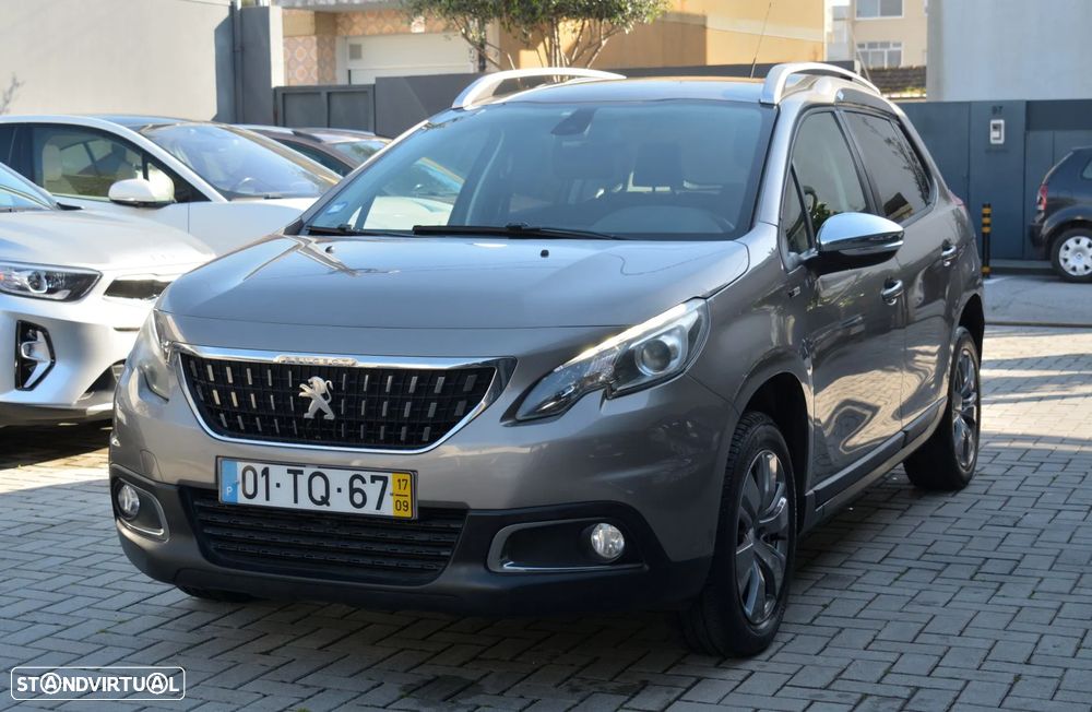 Peugeot 2008 1.2 PureTech Style - 1