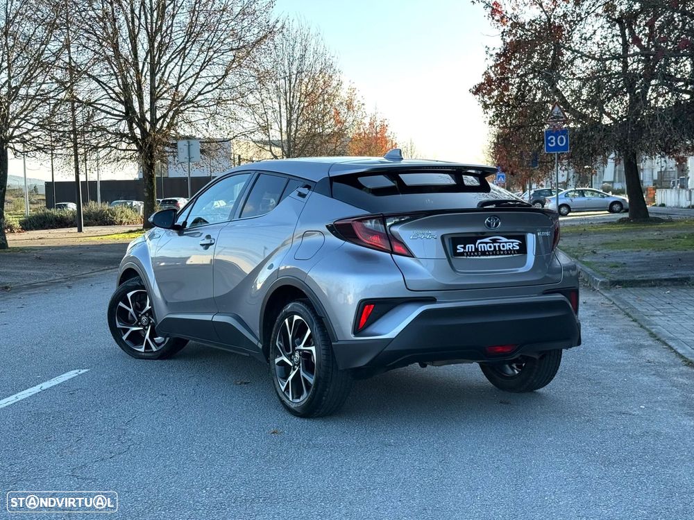Toyota C-HR 1.8 Hybrid Square Collection - 2
