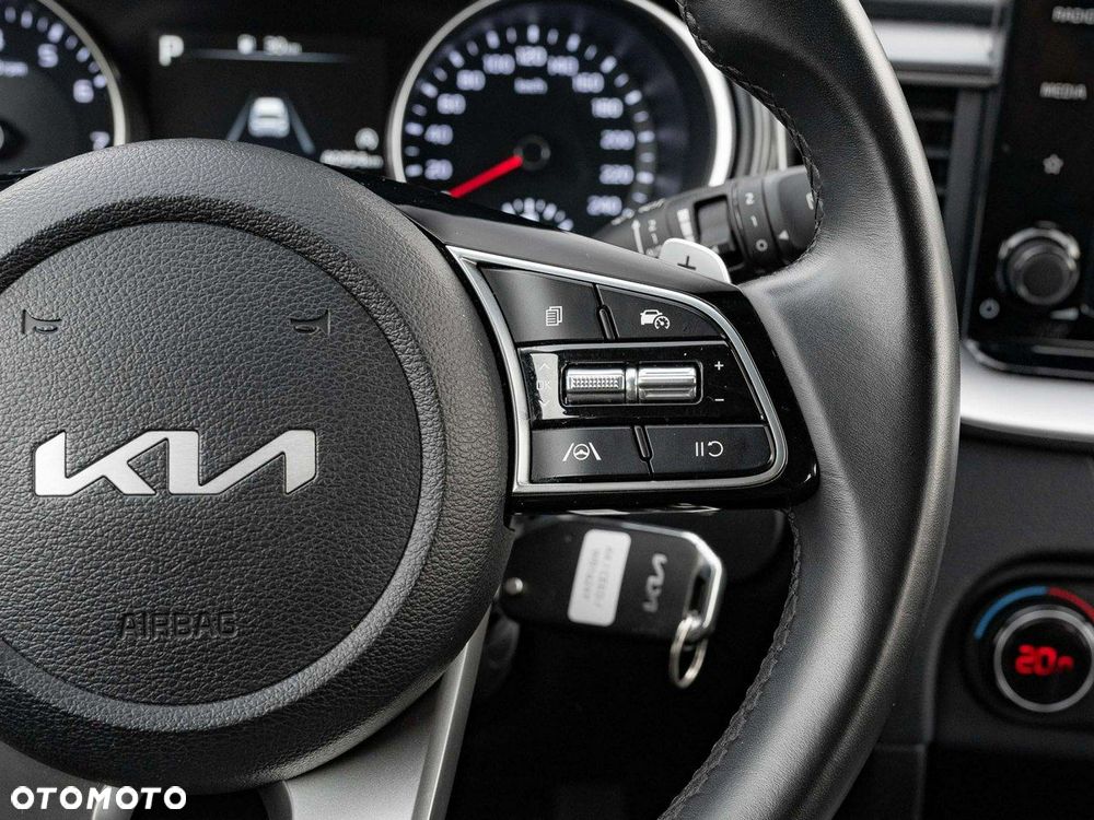 Kia Ceed 1.5 T-GDI M DCT - 17