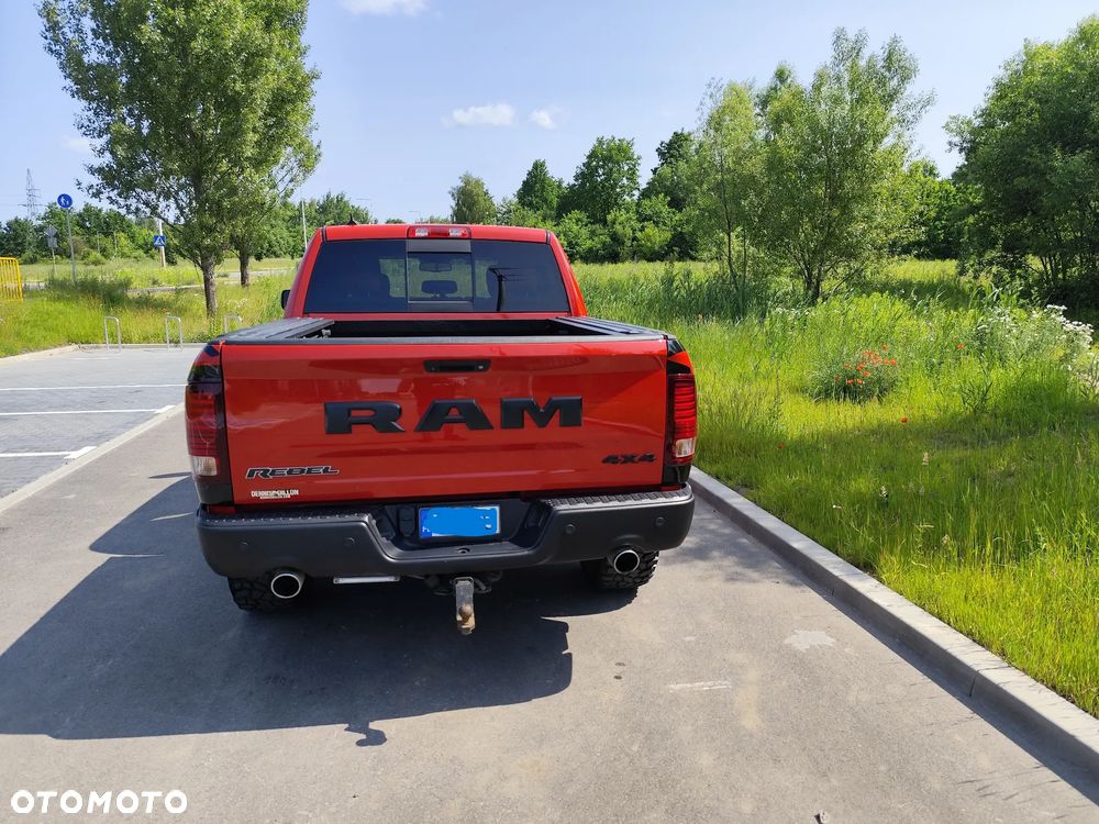 Dodge RAM 1500 5.7 4x4 - 3