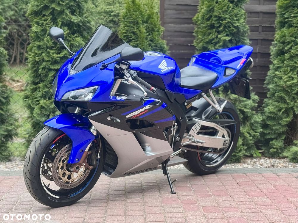 Honda CBR - 5