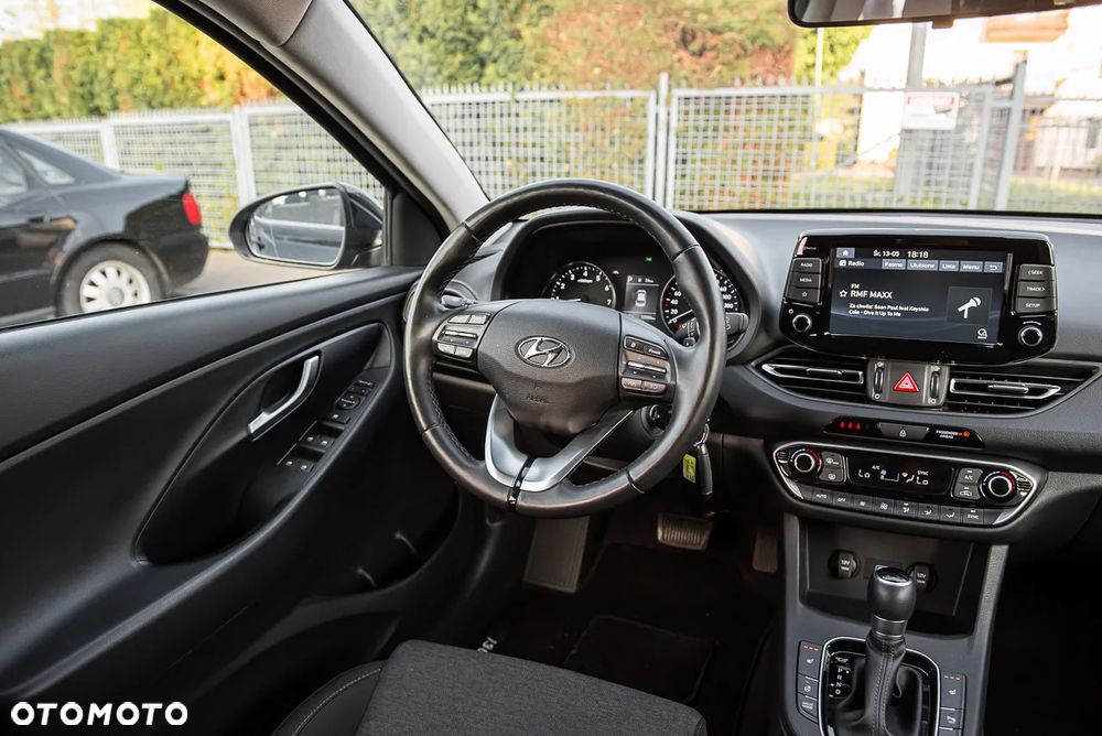 Hyundai i30 1.5 T-GDI 48V Premium DCT - 28