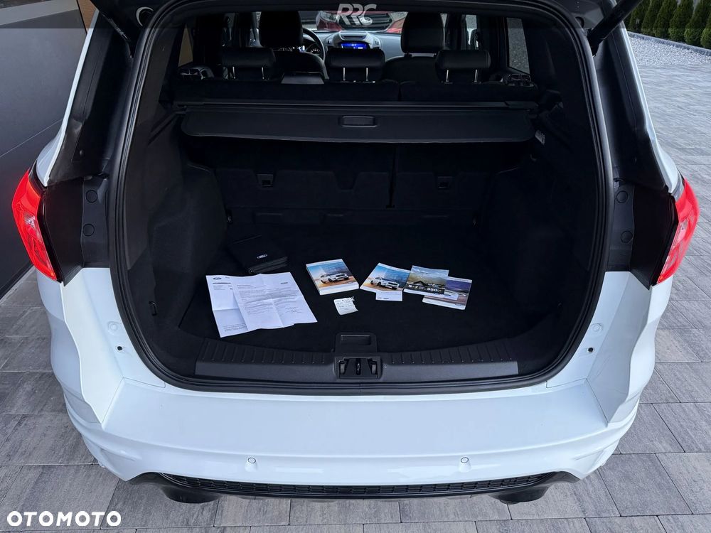 Ford Kuga 2.0 TDCi AWD ST-Line - 36
