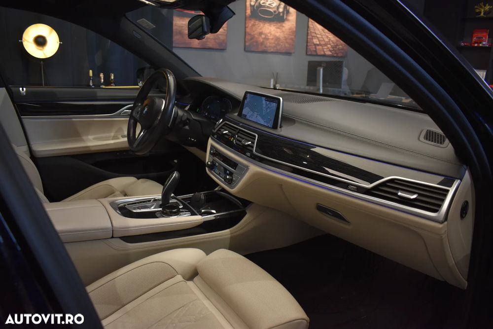 BMW Seria 7 740Ld xDrive MHEV - 9