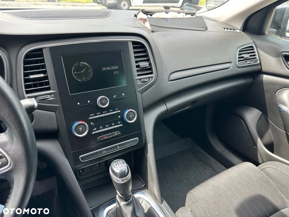 Renault Megane 1.3 TCe FAP Limited - 10