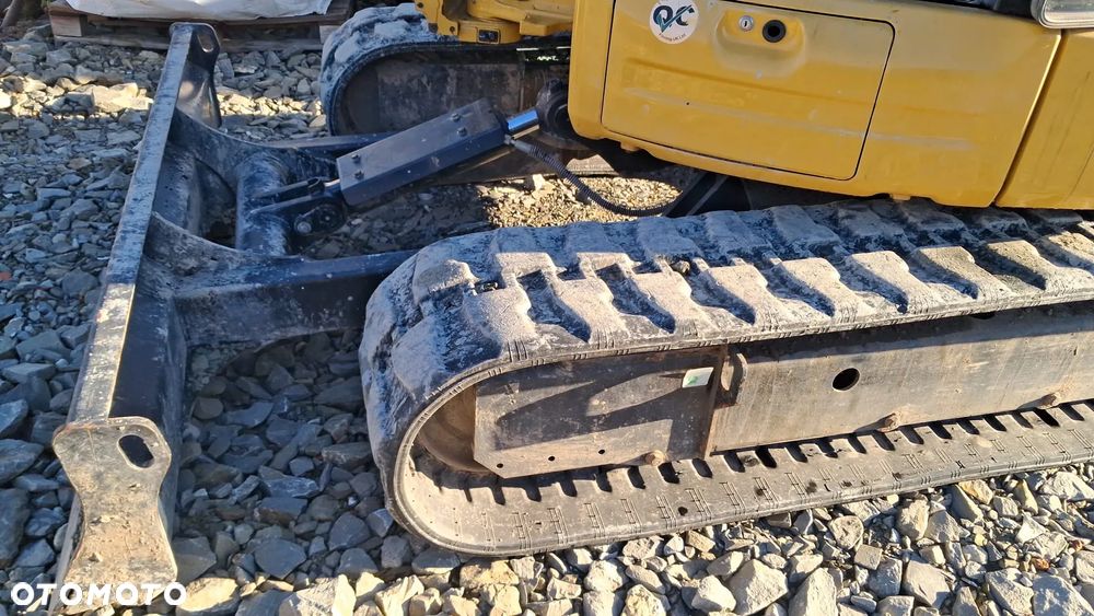 Caterpillar 301,6 - 9