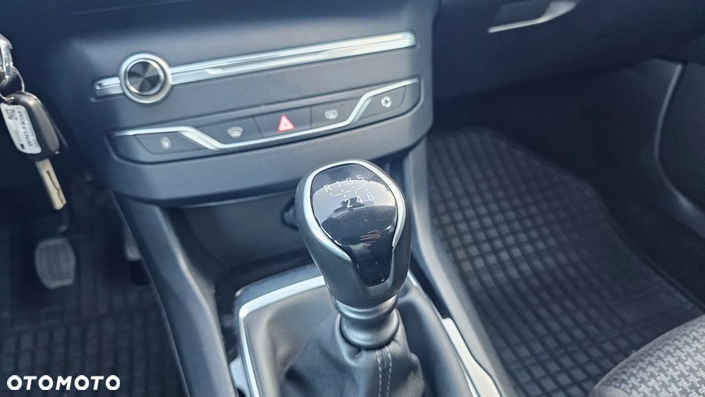 Peugeot 308 1.5 BlueHDi Active S&S - 11