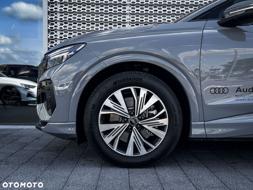 Audi Q4 e-tron 45 82kWh - 12