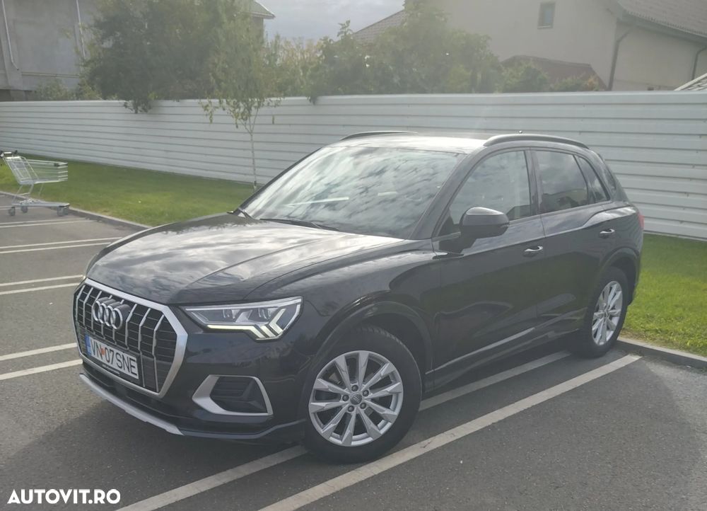 Audi Q3 2.0 35 TDI S tronic Advanced - 1