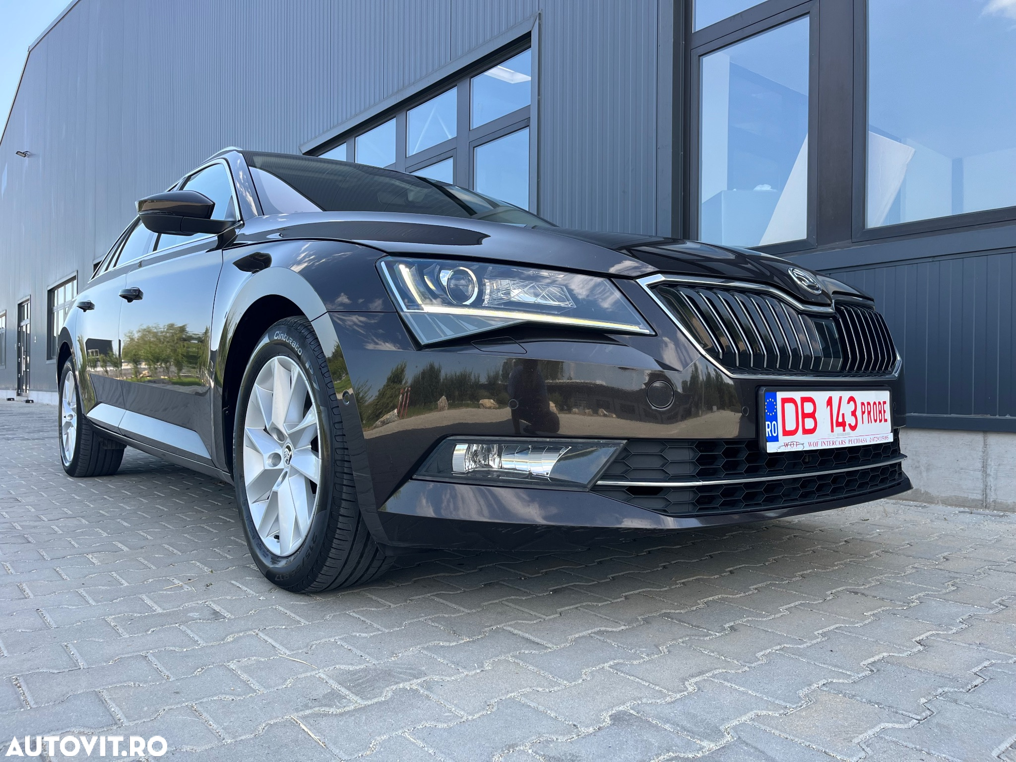 Skoda Superb Combi 1.6 TDI DSG Style - 33