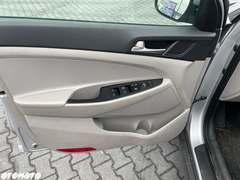 Hyundai Tucson - 12
