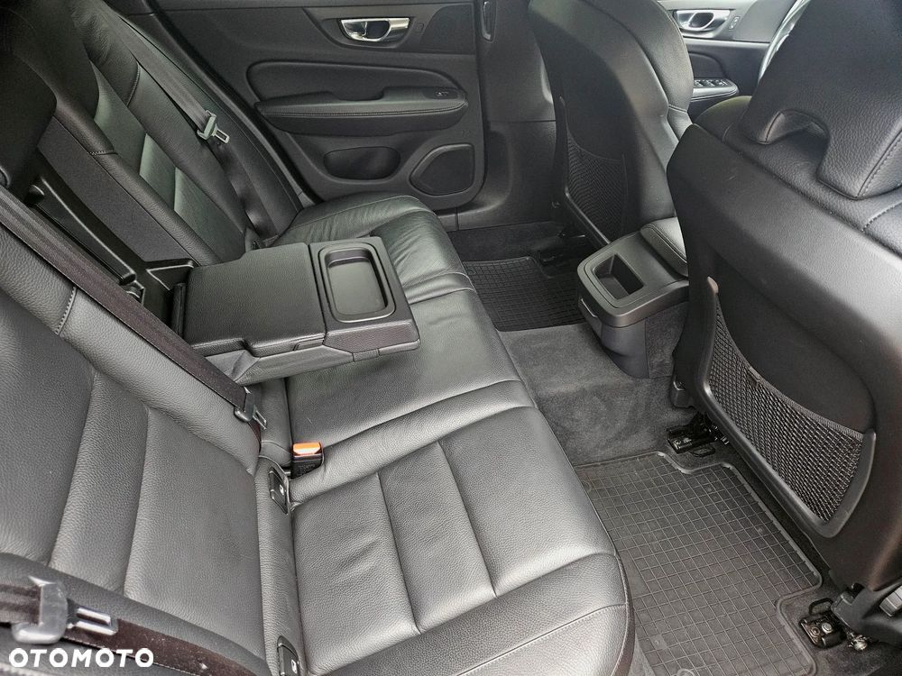 Volvo V60 T5 Geartronic Inscription - 17