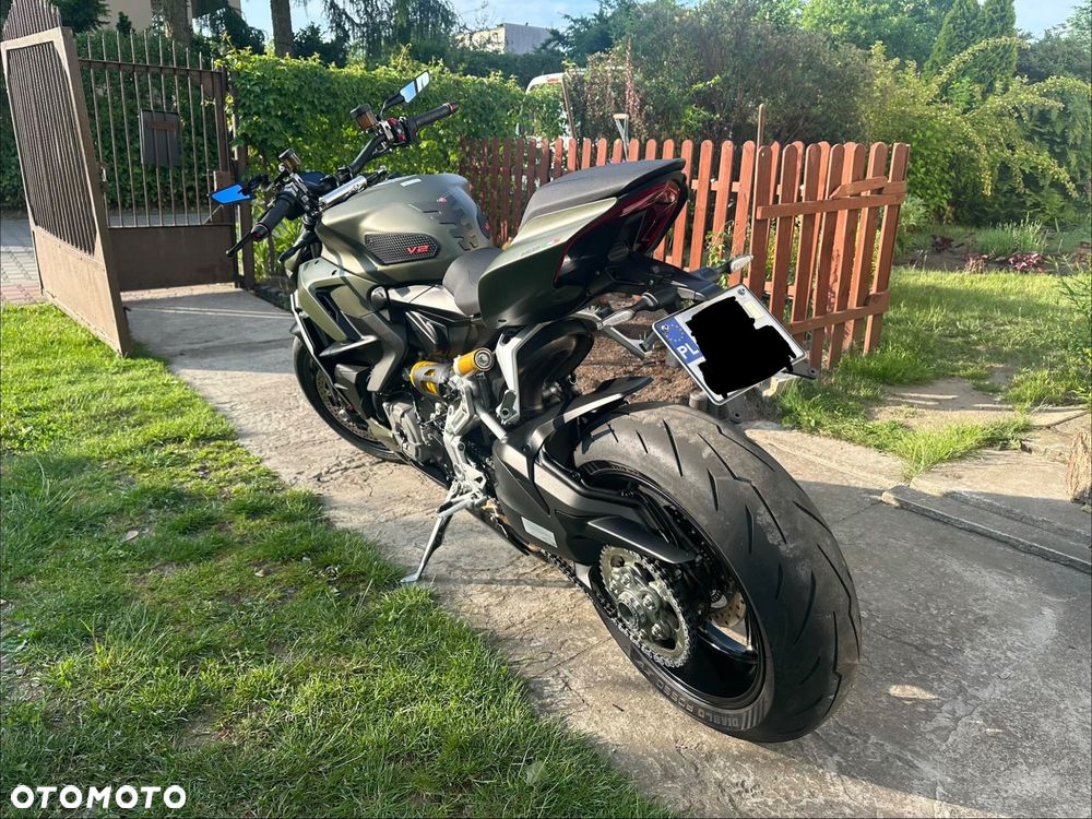 Ducati Streetfighter V2 - 7