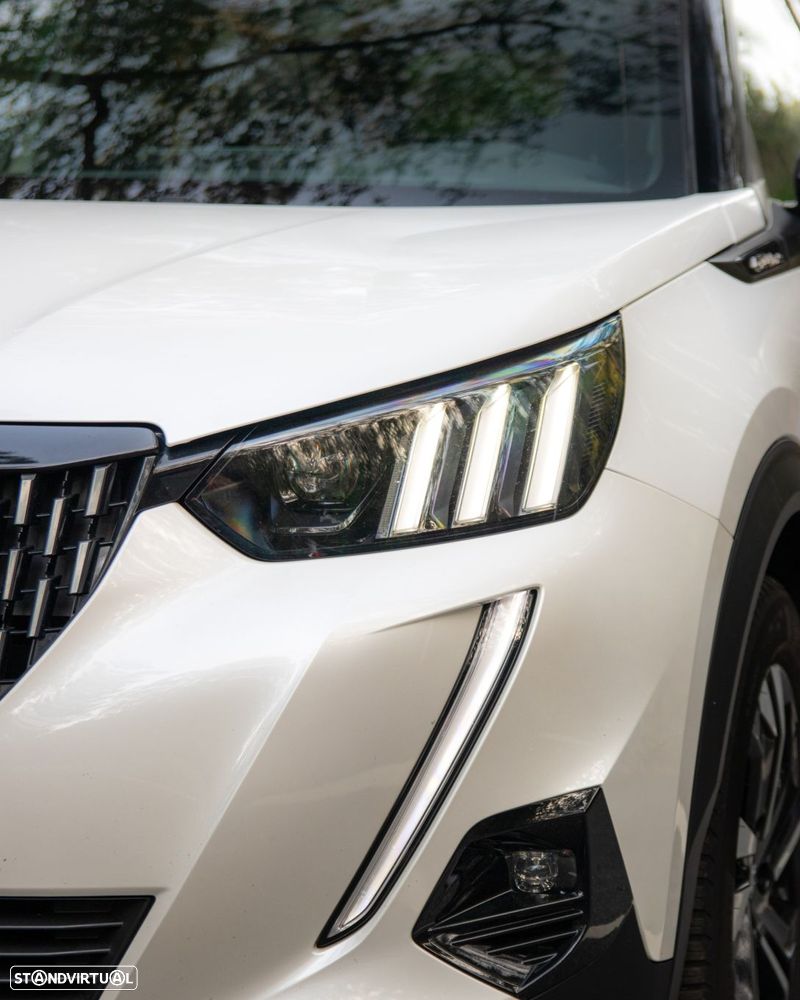 Peugeot 2008 1.5 BlueHDi GT Pack EAT8 - 31