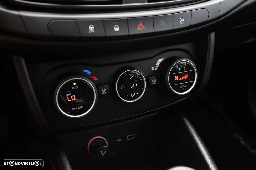 Fiat Tipo Station Wagon 1.3 M-Jet Lounge J17 - 52