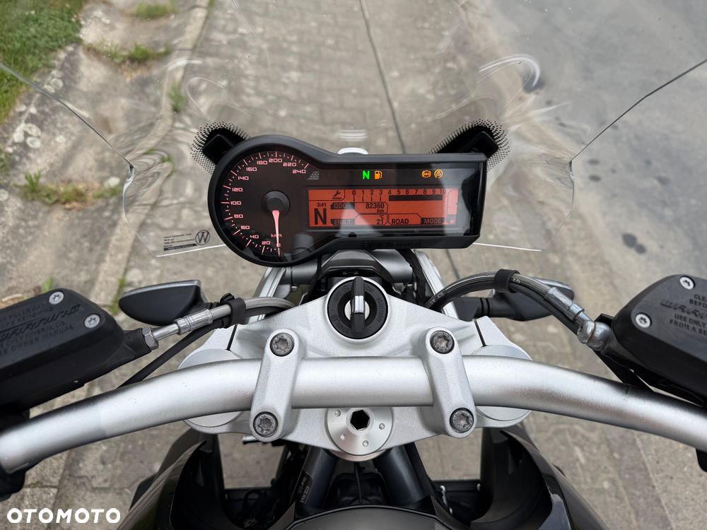 BMW R - 11
