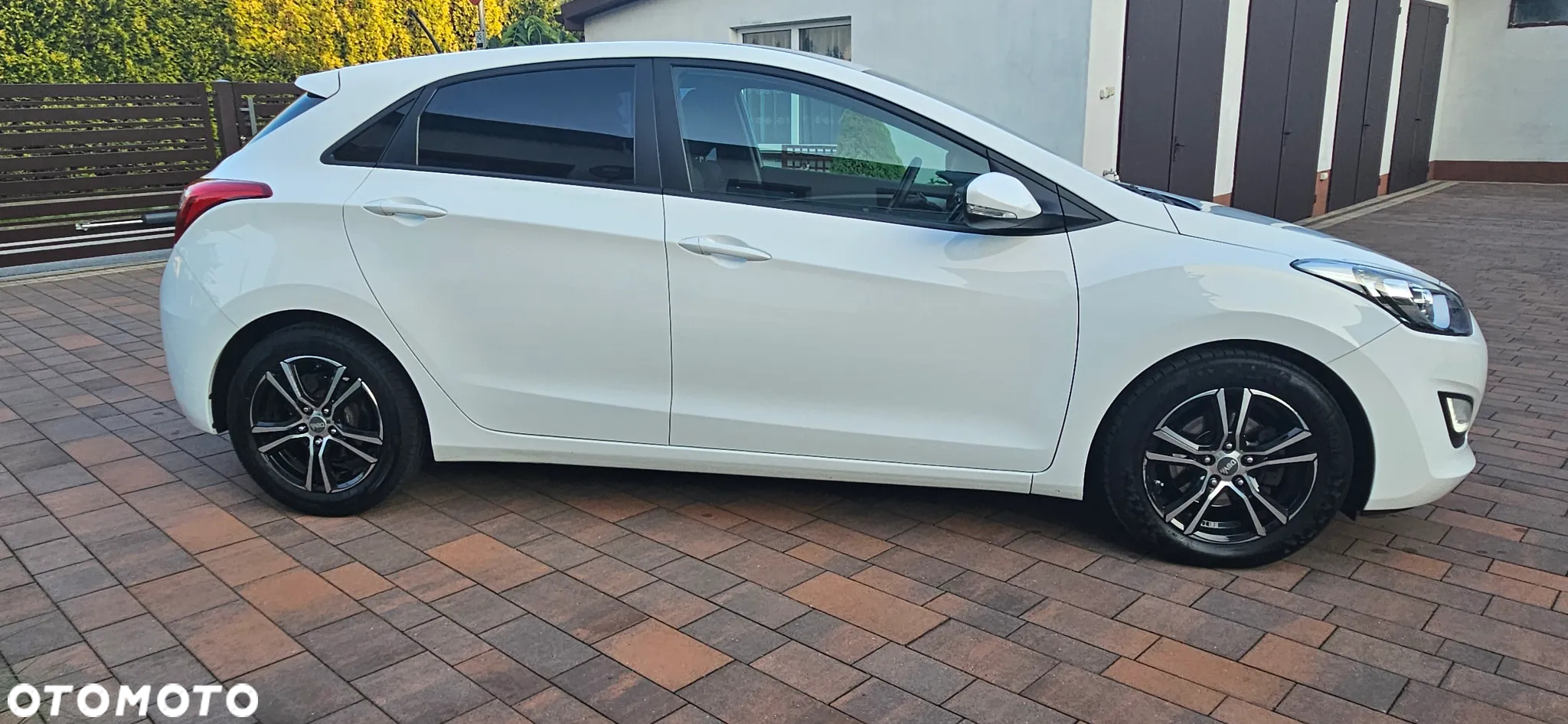 Hyundai i30 1.6 CRDi BlueDrive Comfort - 8