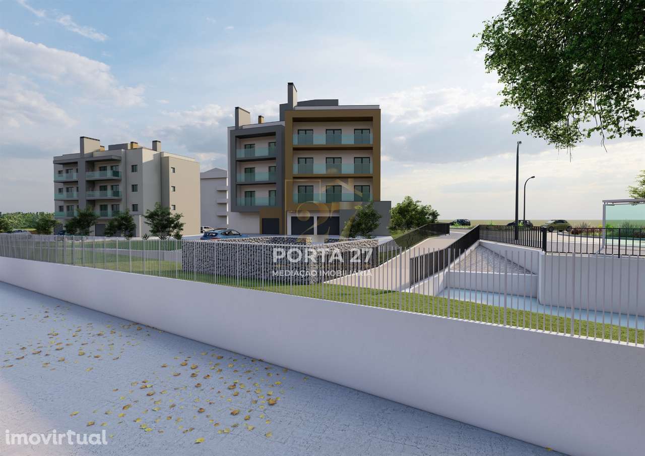 Apartamento T3 DUPLEX Venda em Condeixa-a-Velha e Condeixa-a-Nova,Cond - Grande imagem: 2/9