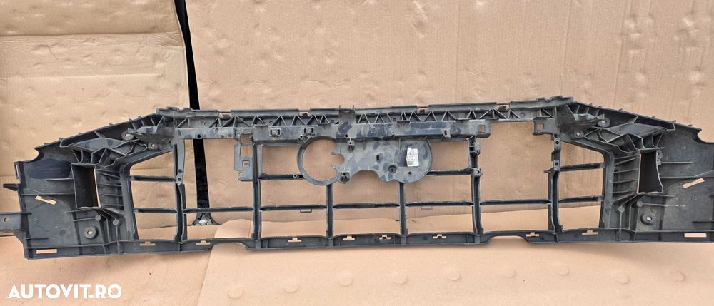Suport grila radiator Audi Q8 4M8 S-Line 2018 2019 / 2020 / 2021 2022 - 4