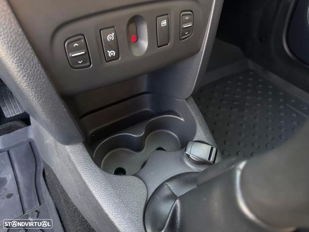 Dacia Sandero 0.9 TCe Stepway - 16