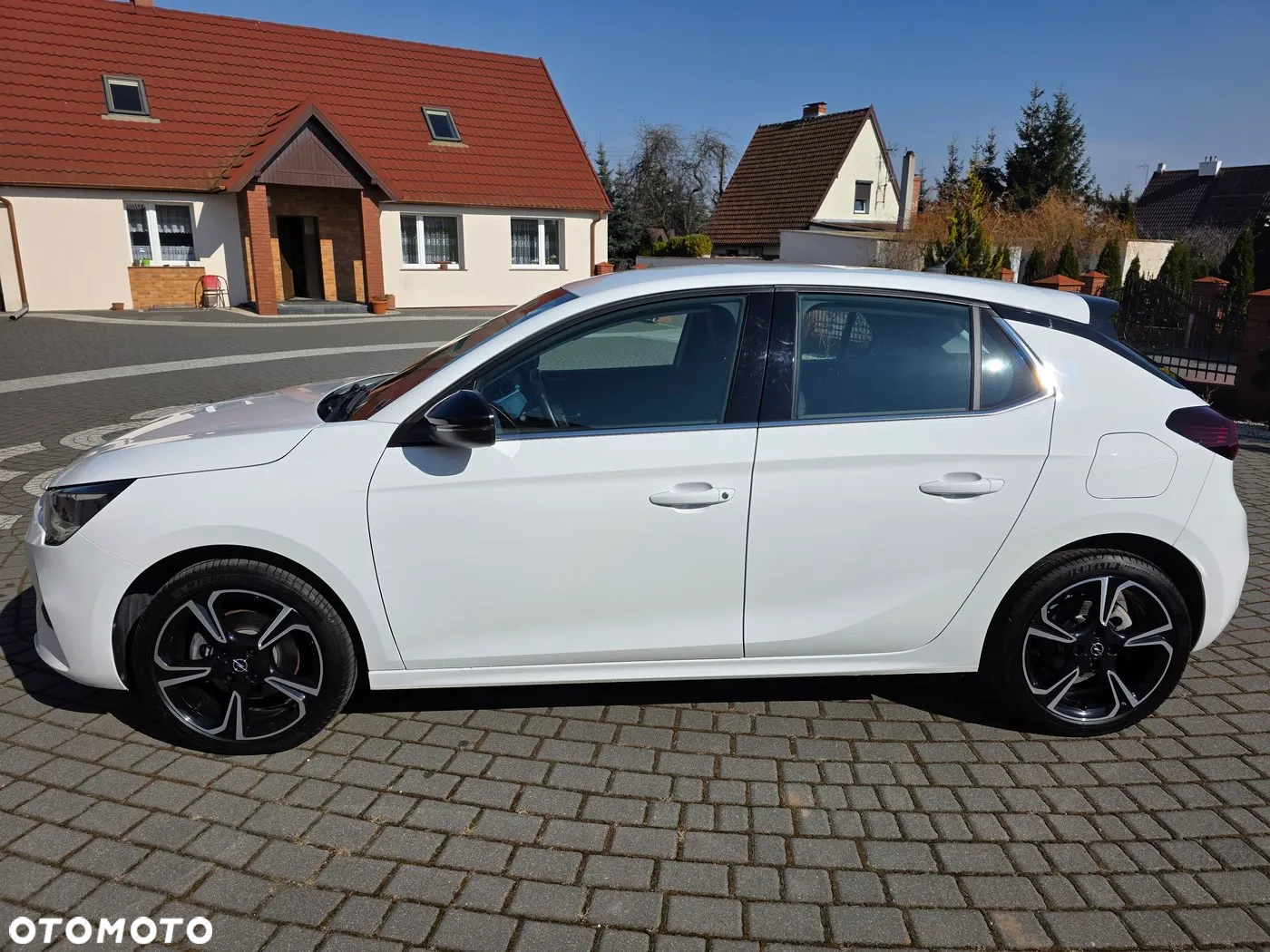 Opel Corsa 1.2 Direct Injection Turbo GS - 12