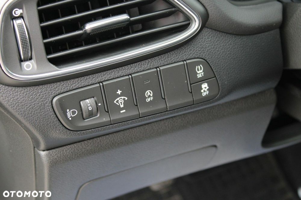 Hyundai i30 - 20