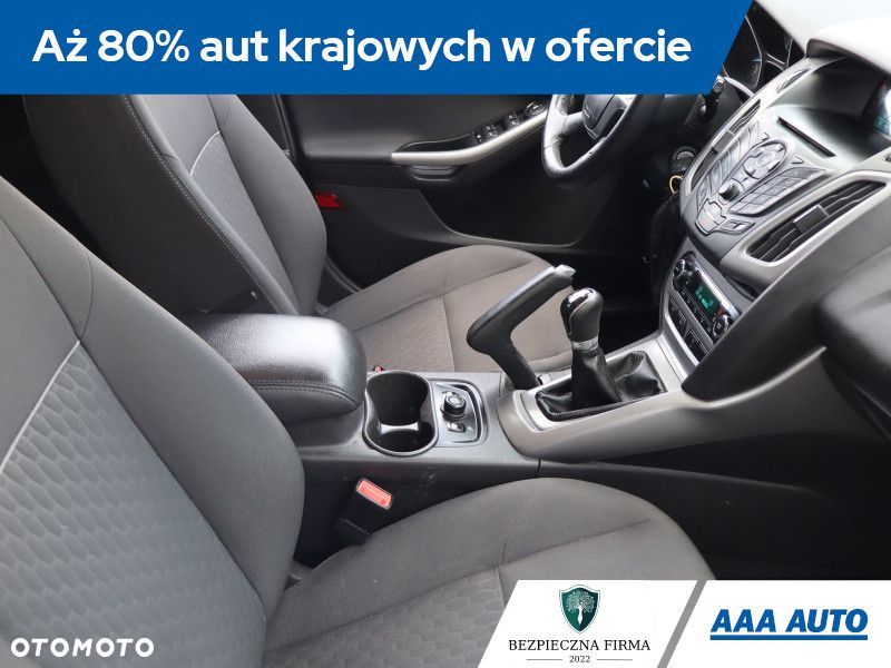 Ford Focus SW - 11