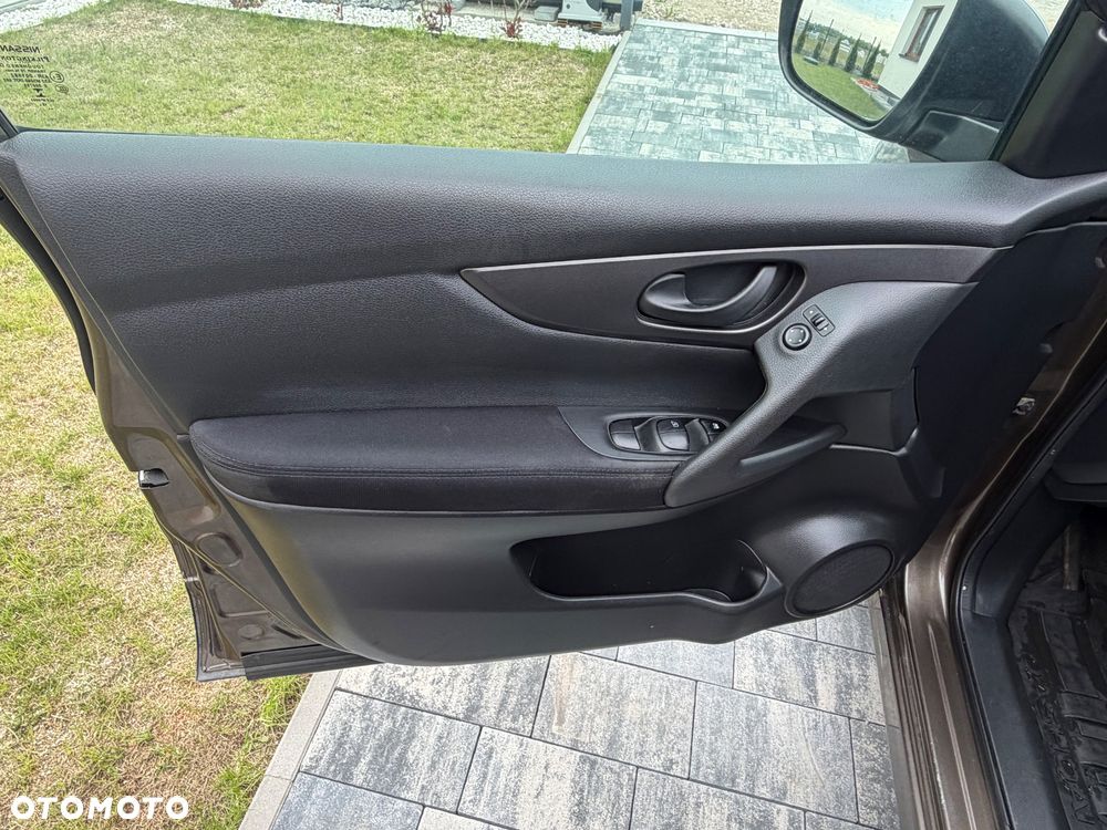 Nissan Qashqai 1.2 DIG-T Acenta - 24