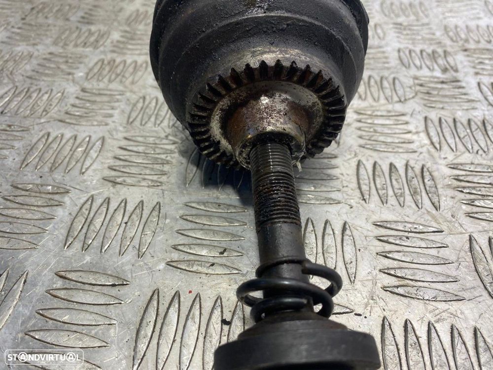 Transmissão Dto Frente BMW 5 (F10 F11) 535 d xDrive REF. 6263138401069 MOTOR N57... - 3