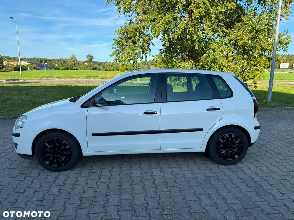 Volkswagen Polo - 4