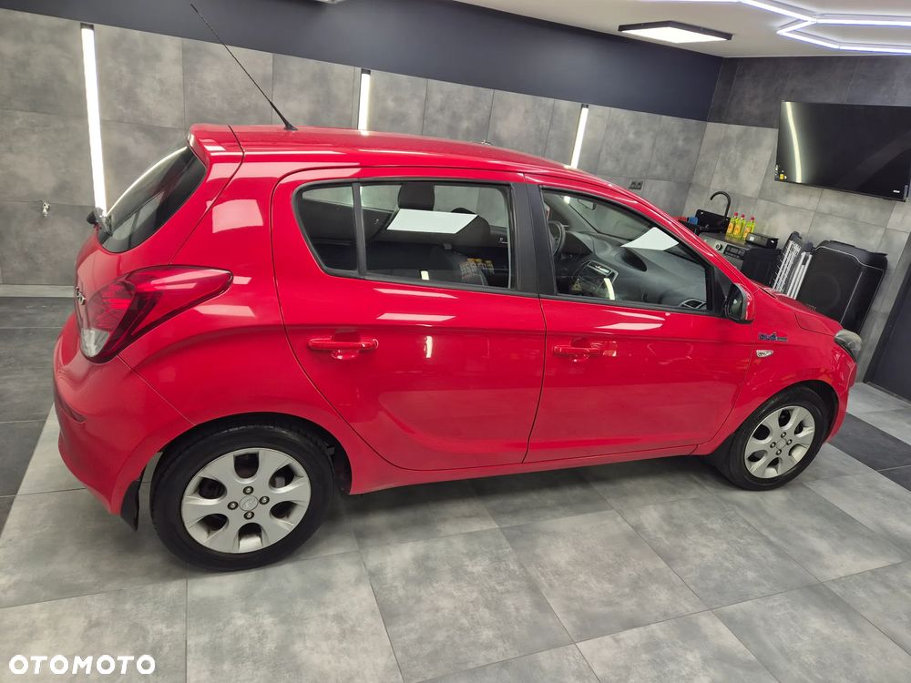 Hyundai i20 1.1 CRDi Comfort - 40