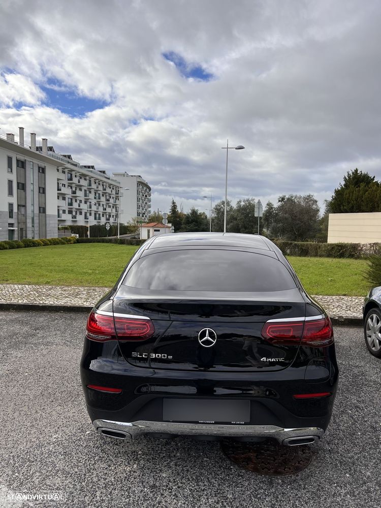Mercedes-Benz GLC 300 e Coupé 4Matic - 10