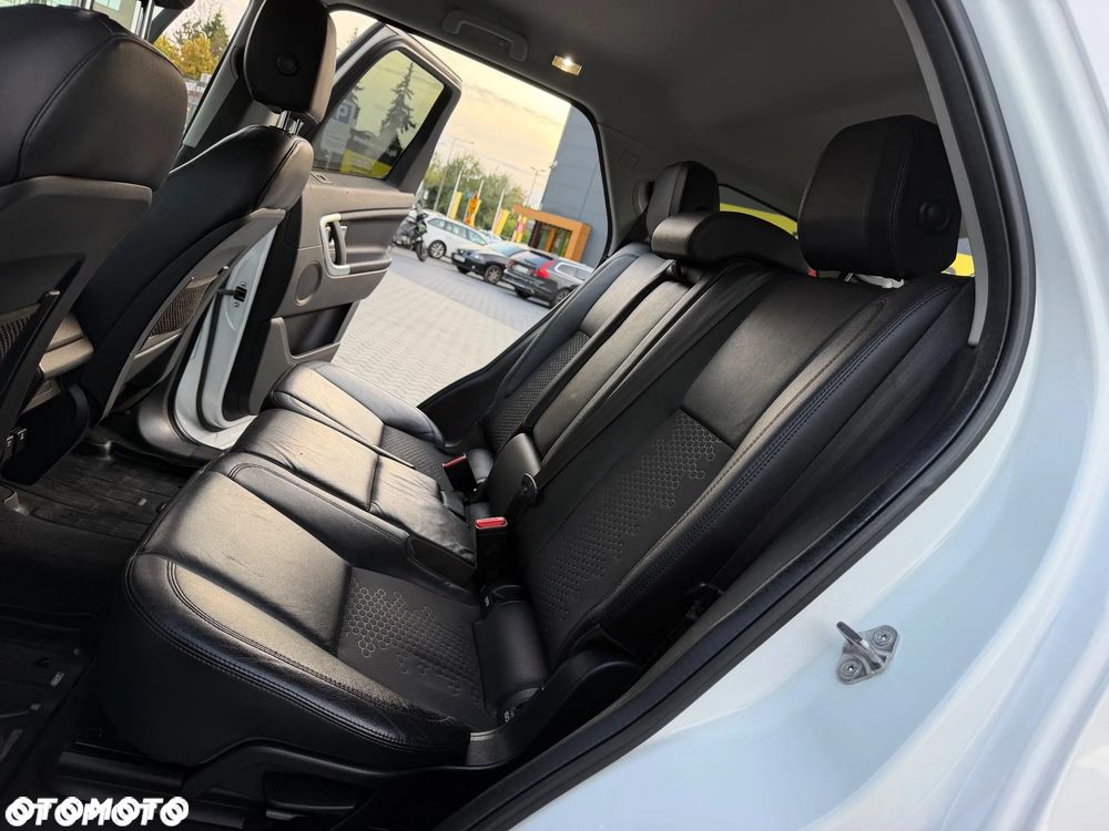 Land Rover Discovery Sport 2.0 Si4 HSE - 31